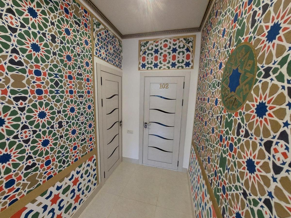 Nanosh East Hotel Bukhara Bagian luar foto