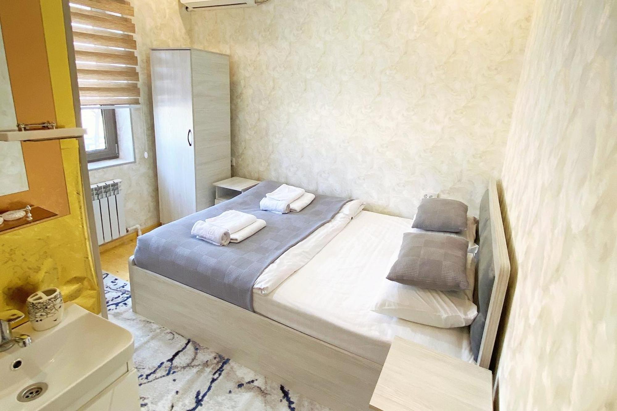 Nanosh East Hotel Bukhara Bagian luar foto