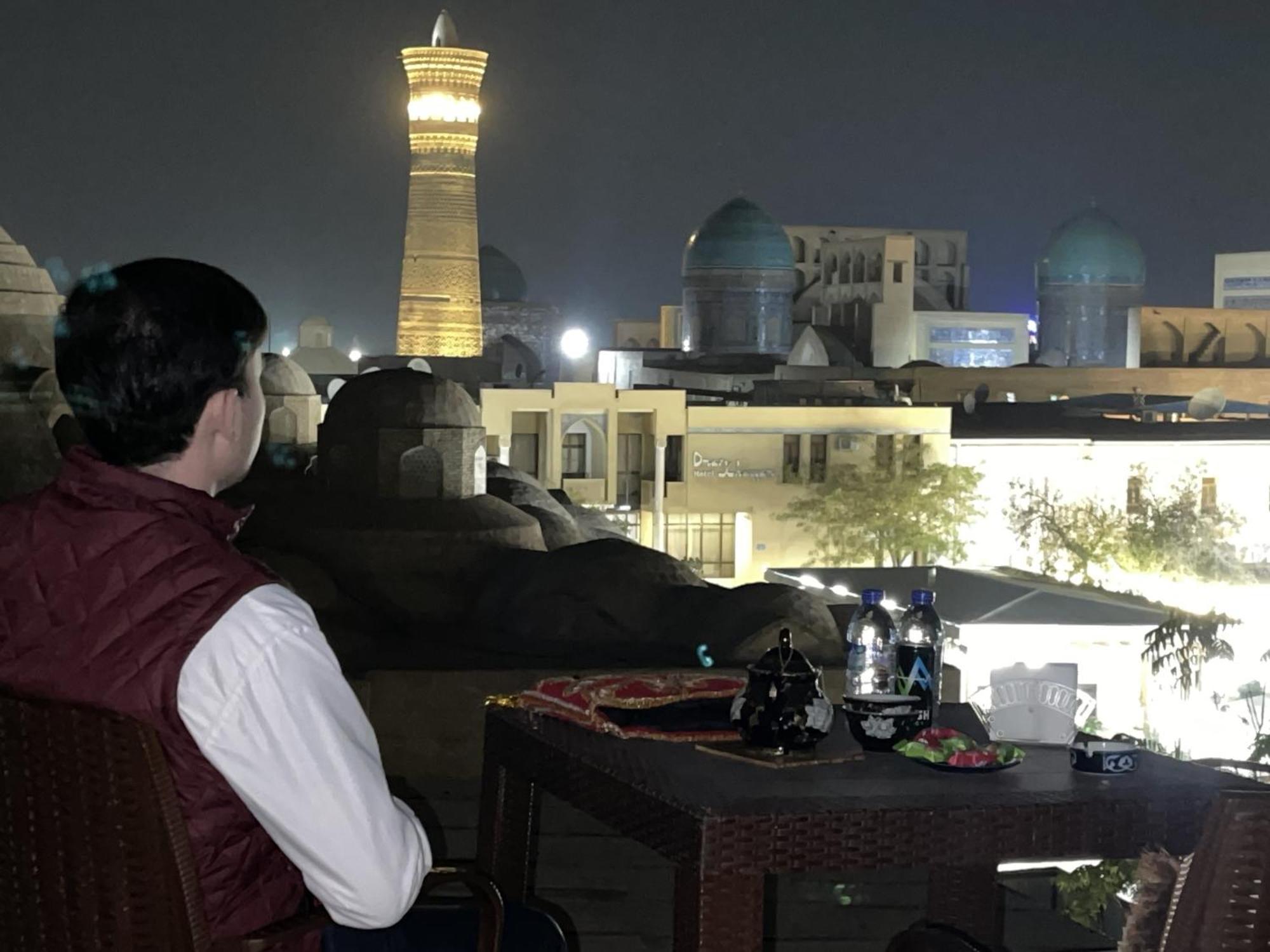 Nanosh East Hotel Bukhara Bagian luar foto
