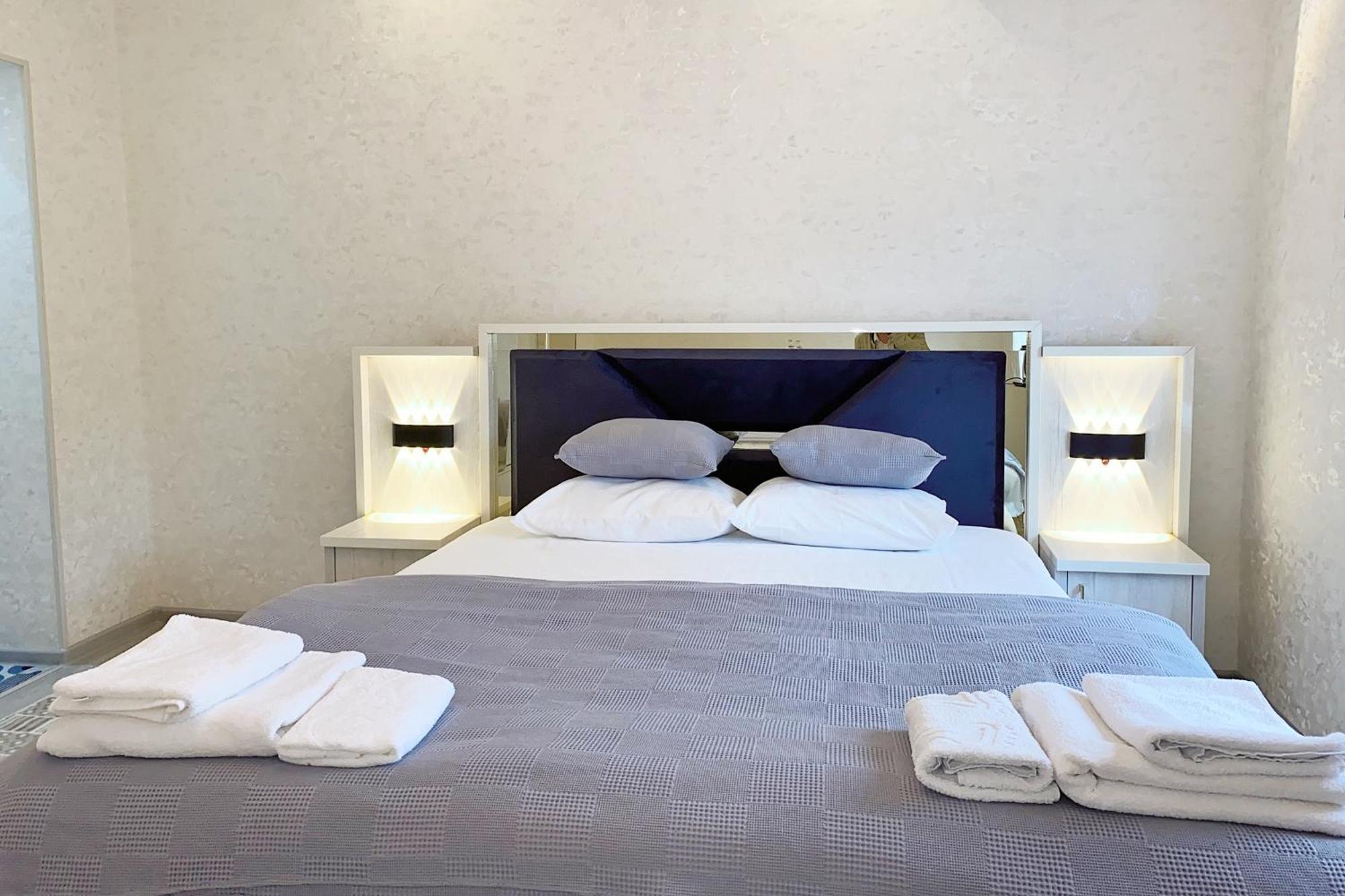 Nanosh East Hotel Bukhara Bagian luar foto