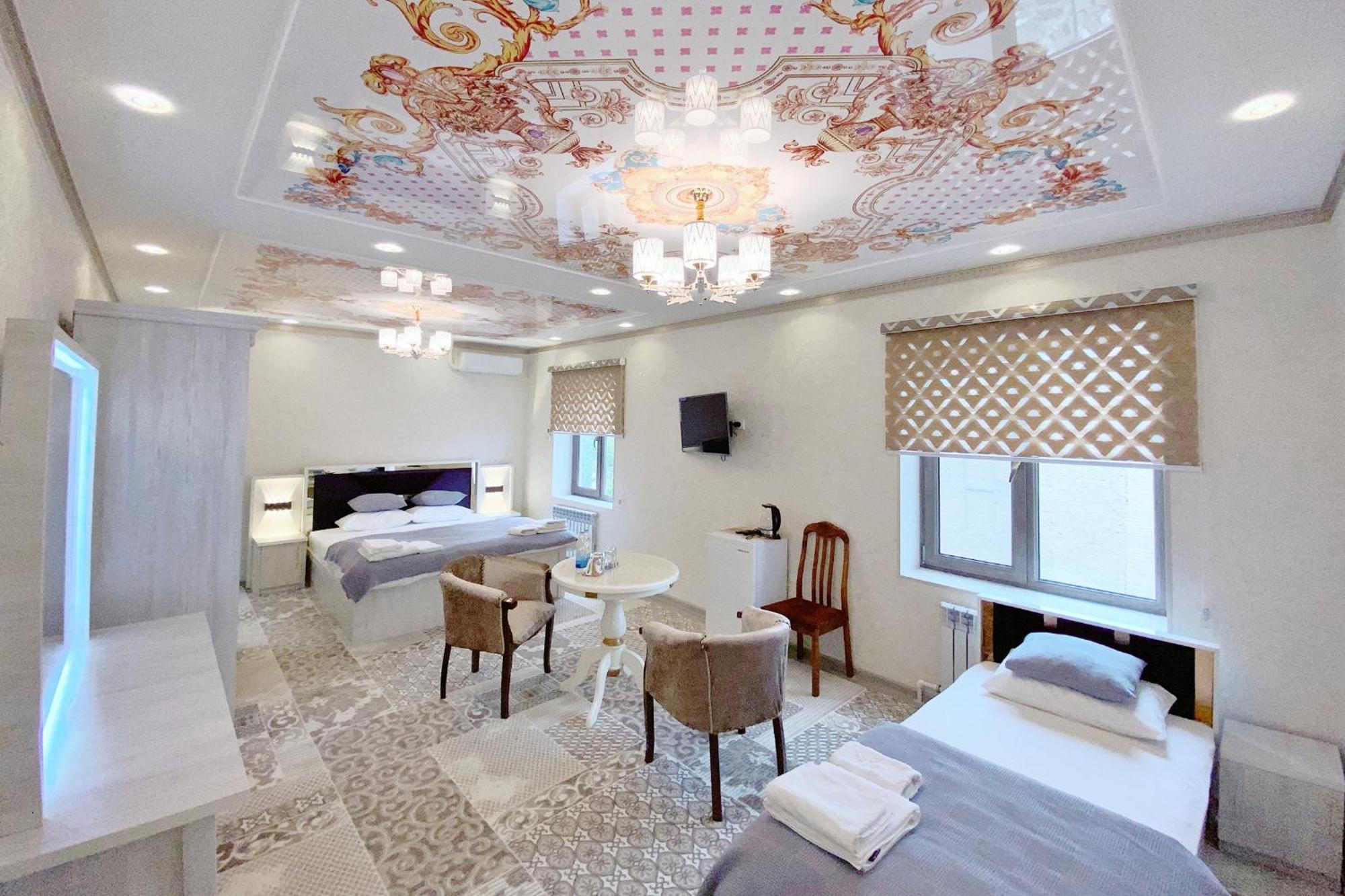 Nanosh East Hotel Bukhara Bagian luar foto